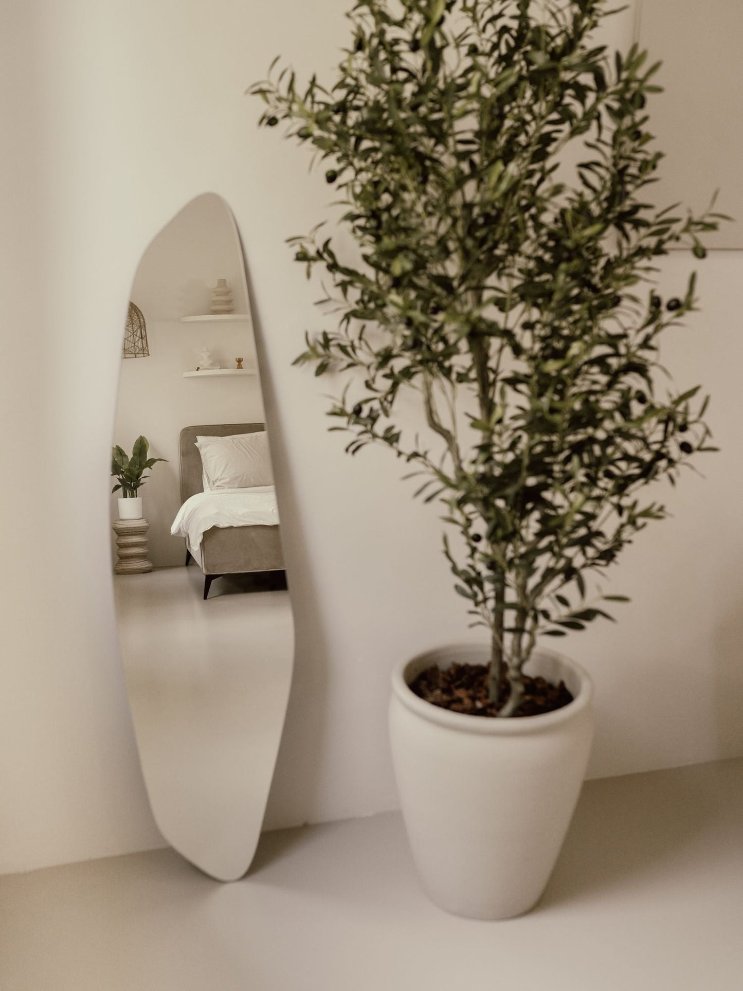 Miroir Asymétrique – 140 X 35 CM
