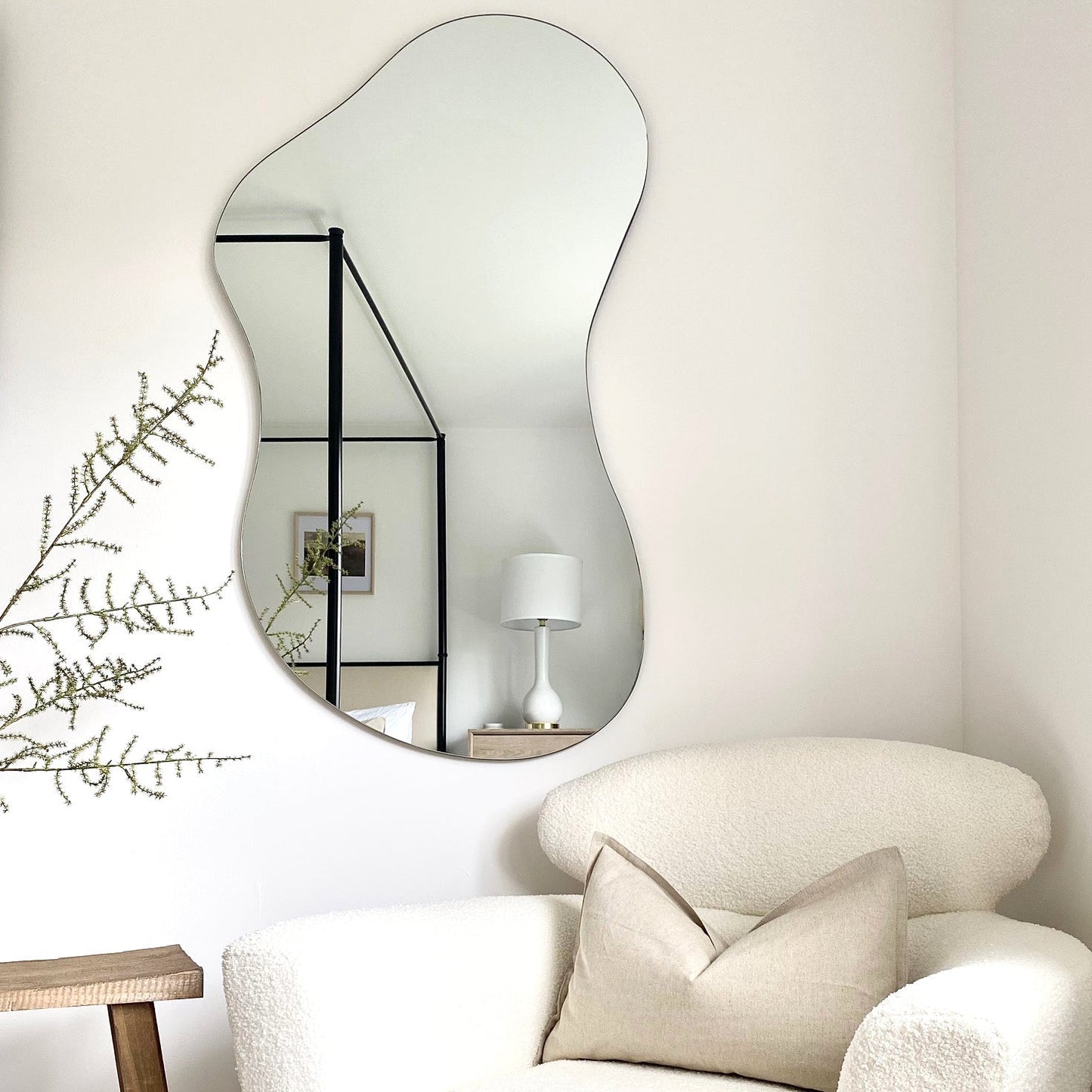 Edge - Specchio Grande a Laghetto Irregolare Senza Cornice 120cm x 70cm