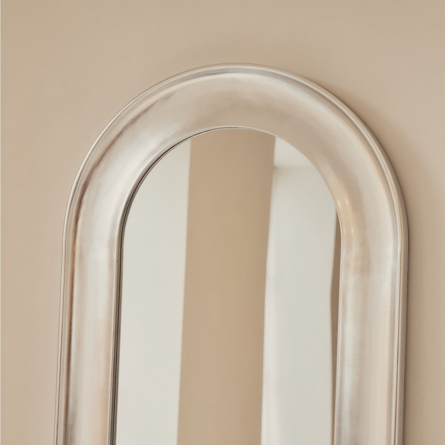 Porta - Specchio Grande ad Arco Cromo Spazzolato a Figura Intera 180cm x 70cm