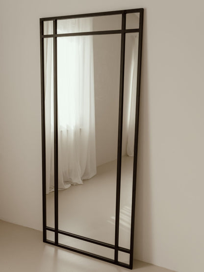 Grande Specchio da Terra a Losanghe 180x80 Nero