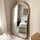 Aaliyah - Specchio Irregolare Grande a Figura Intera in Legno Chiaro 180cm x 110cm