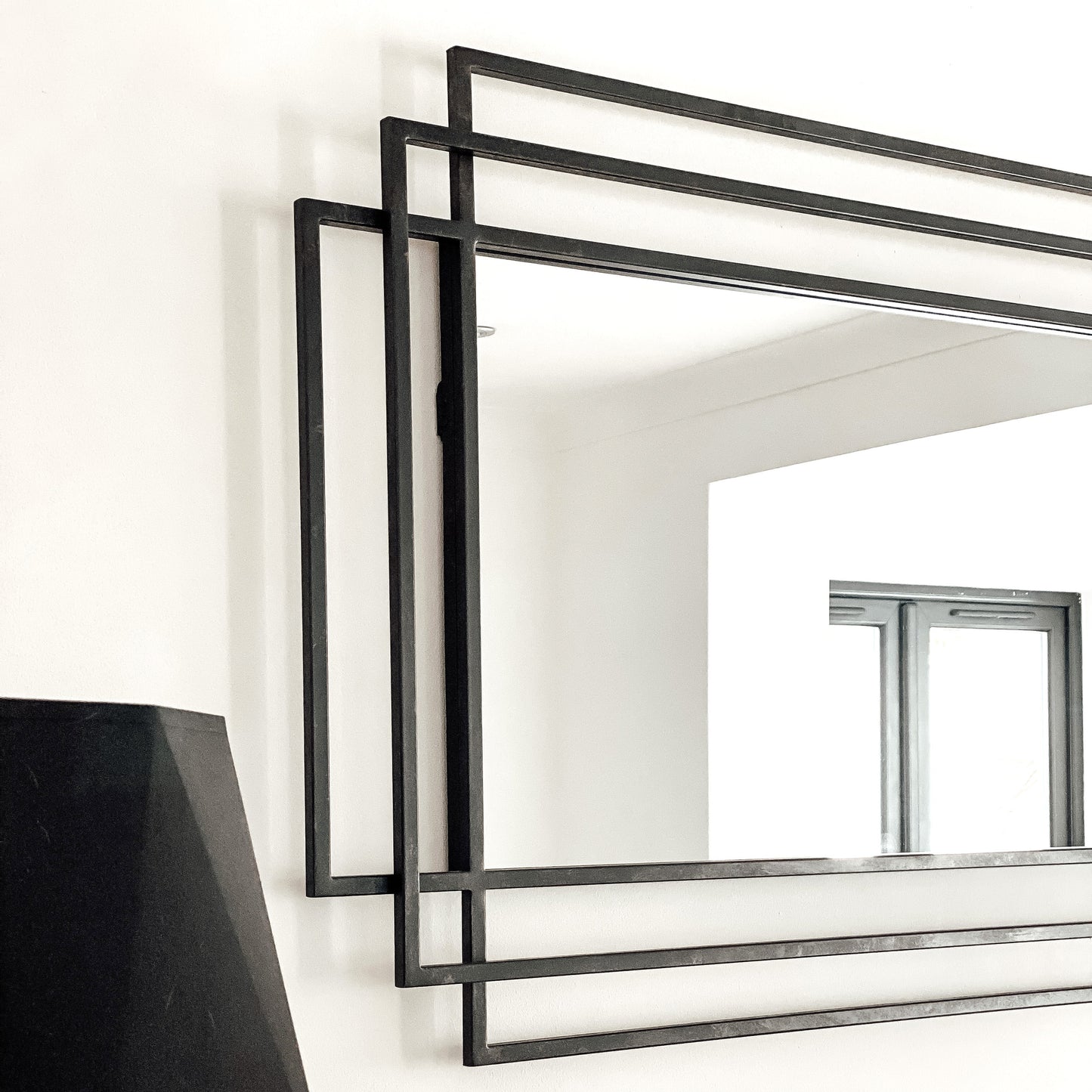 Amalfi - Specchio Rettangolare Grande in Metallo Nero 140cm x 70cm