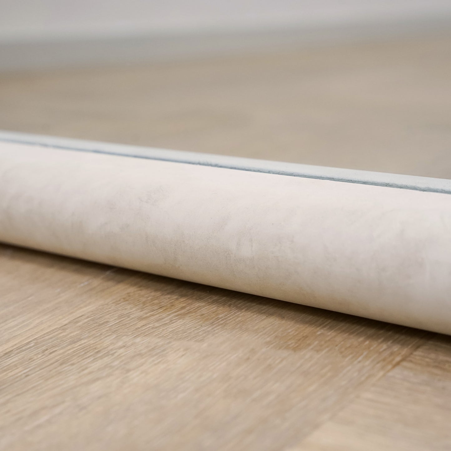 Amora - Specchio Grande ad Arco in Cemento a Figura Intera 172cm x 60cm