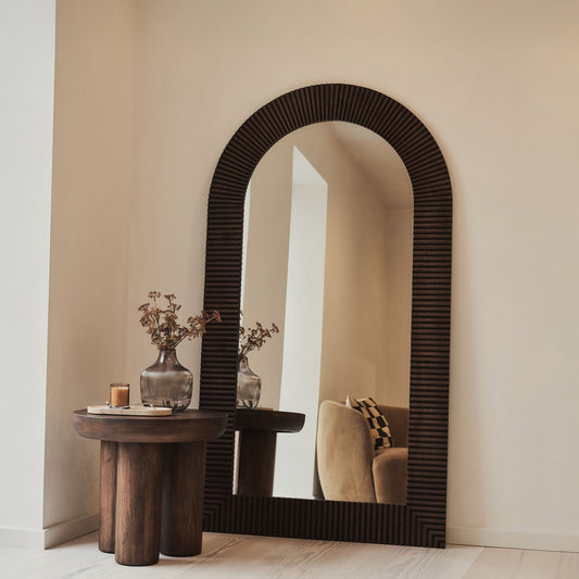 Sloane - Specchio ad Arco Premium Grande in Legno Scuro 180cm x 100cm