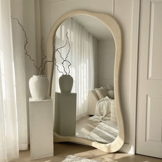 Arcurva - Specchio Irregolare Grande a Figura Intera in Cemento 190cm x 120cm