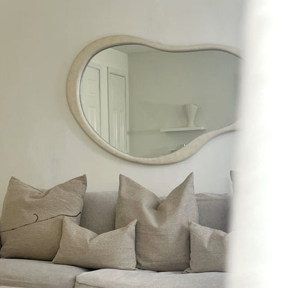 Arcurva - Specchio Irregolare Sopra-camino Grande in Cemento 130cm x 80cm