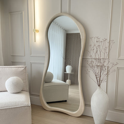 Arcurva - Specchio Irregolare Grande a Figura Intera in Cemento 170cm x 85cm