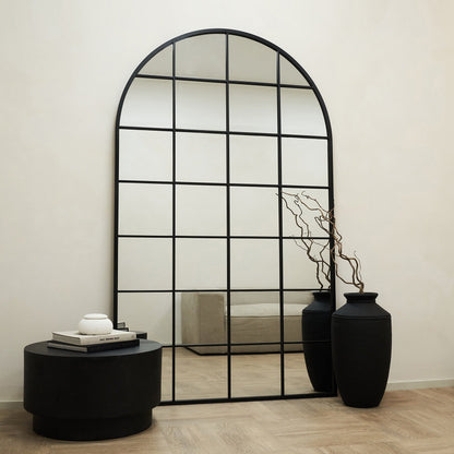 Brooklyn - Specchio ad Arco in Metallo Nero Grandezza Naturale 200cm x 120cm