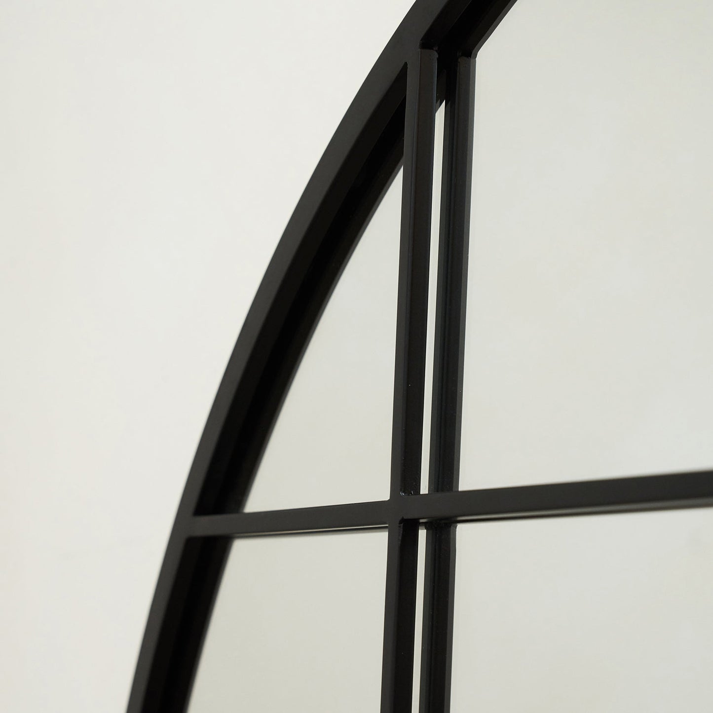 Brooklyn - Specchio ad Arco in Metallo Nero Grandezza Naturale 200cm x 120cm