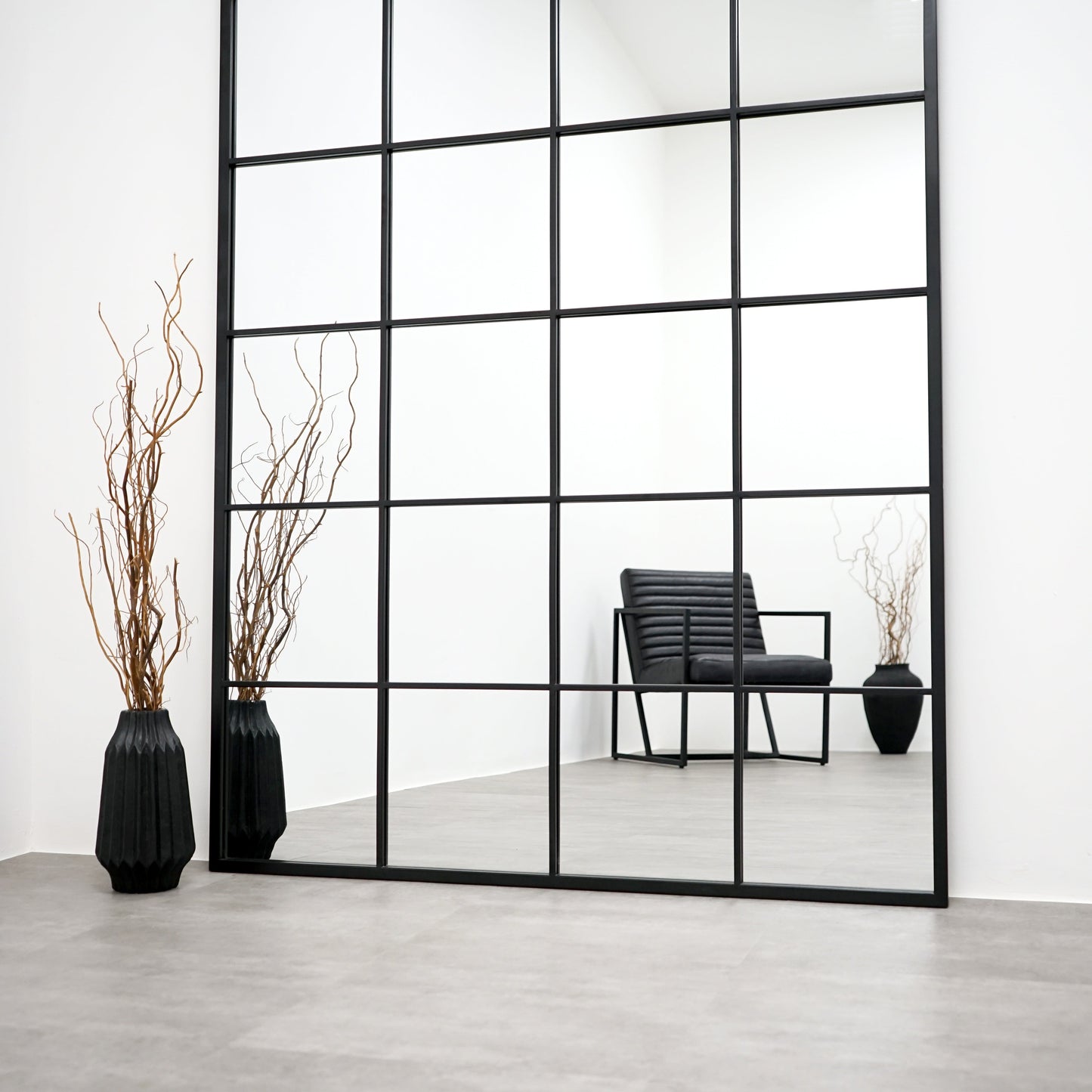 Brooklyn - Specchio Grande in Metallo Nero a Figura Intera 210cm x 120cm
