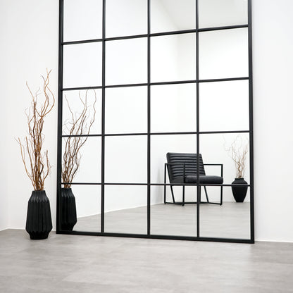 Brooklyn - Specchio Grande in Metallo Nero a Figura Intera 210cm x 120cm