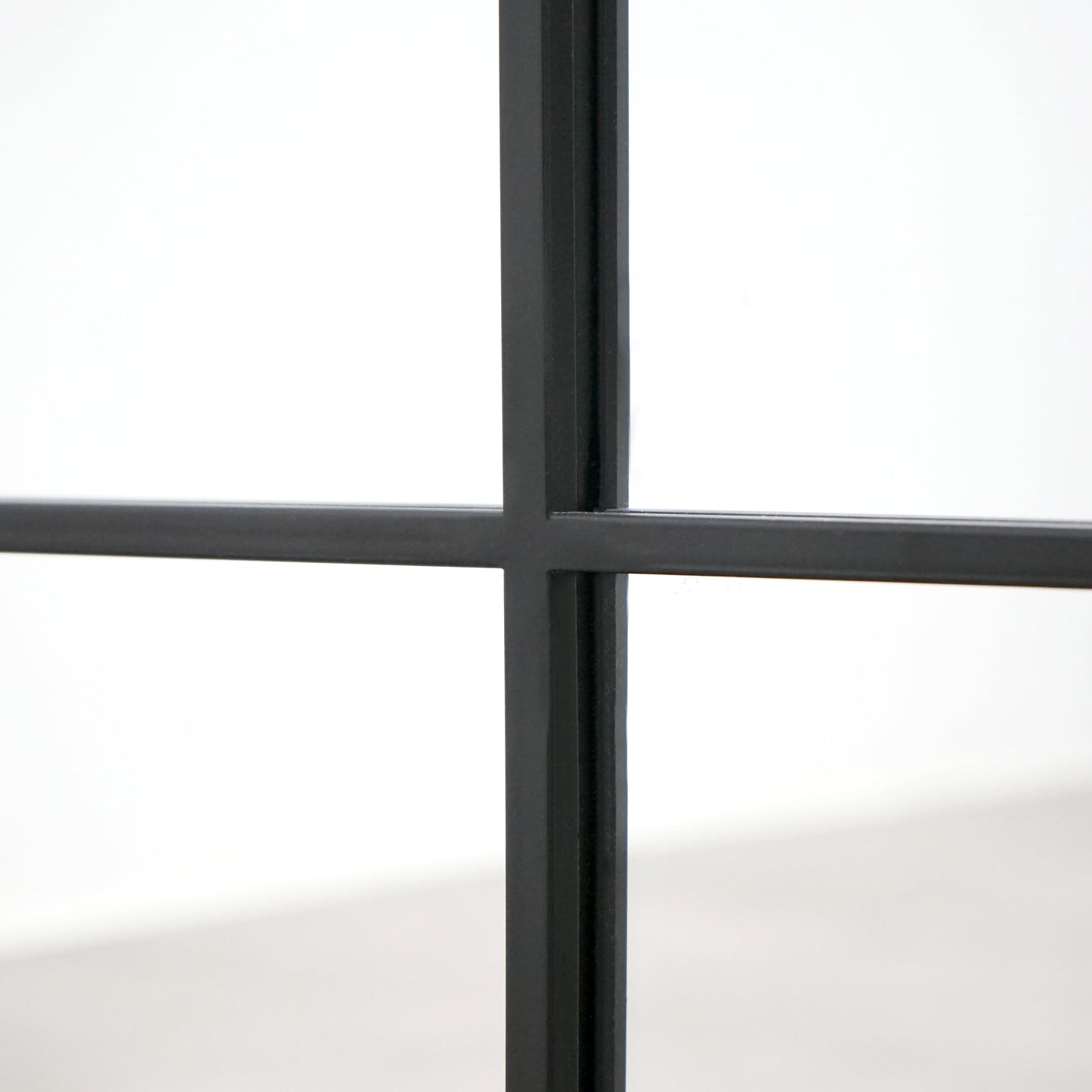 Brooklyn - Specchio Grande in Metallo Nero a Figura Intera 210cm x 120cm