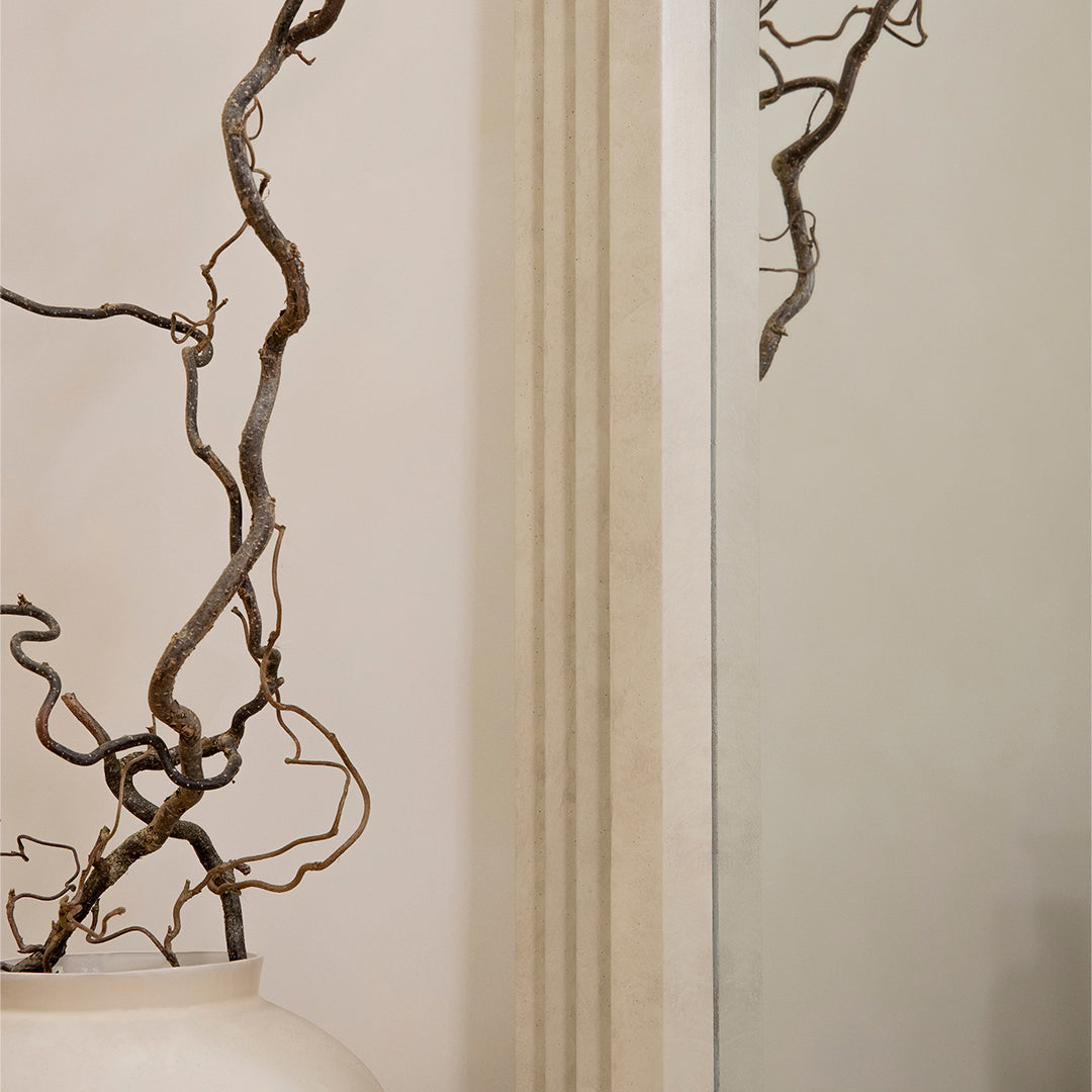 Luciana - Specchio ad Arco in Cemento a Figura Intera 180cm x 110cm