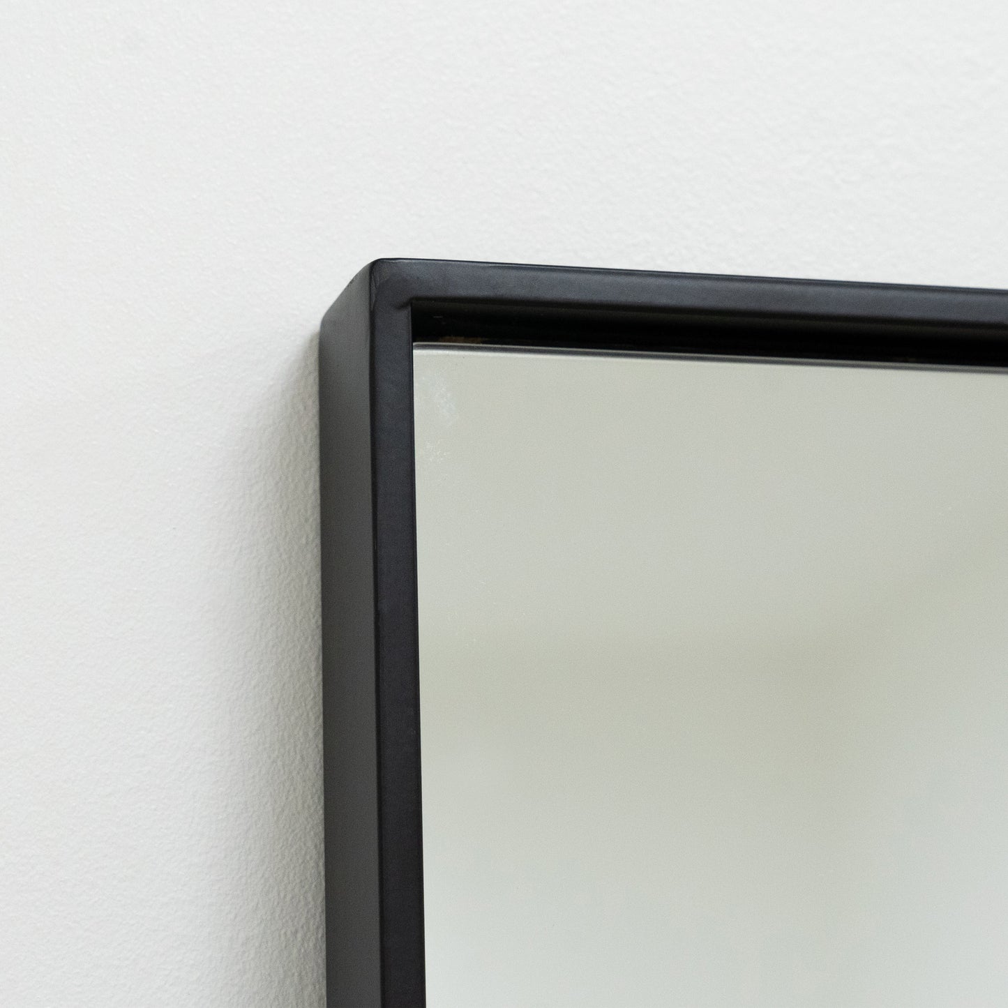 Theo - Specchio Grande in Metallo Nero a Figura Intera 200cm x 100cm