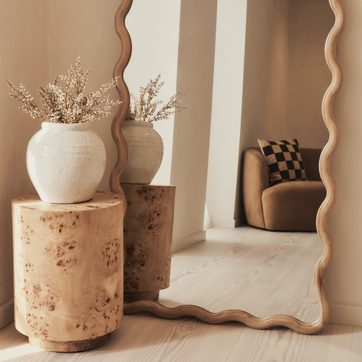 Marea - Specchio Intero Retro Ondulato in Legno Chiaro 170cm x 80cm