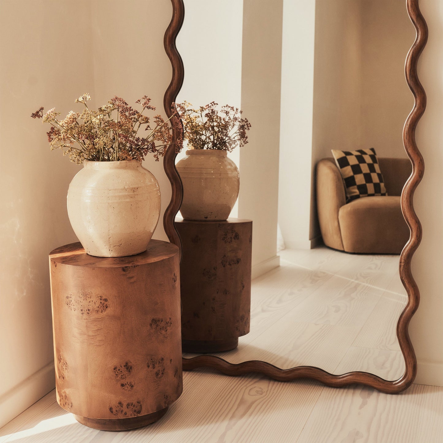 Marea - Specchio Intero Retro Ondulato in Legno Scuro 170cm x 80cm