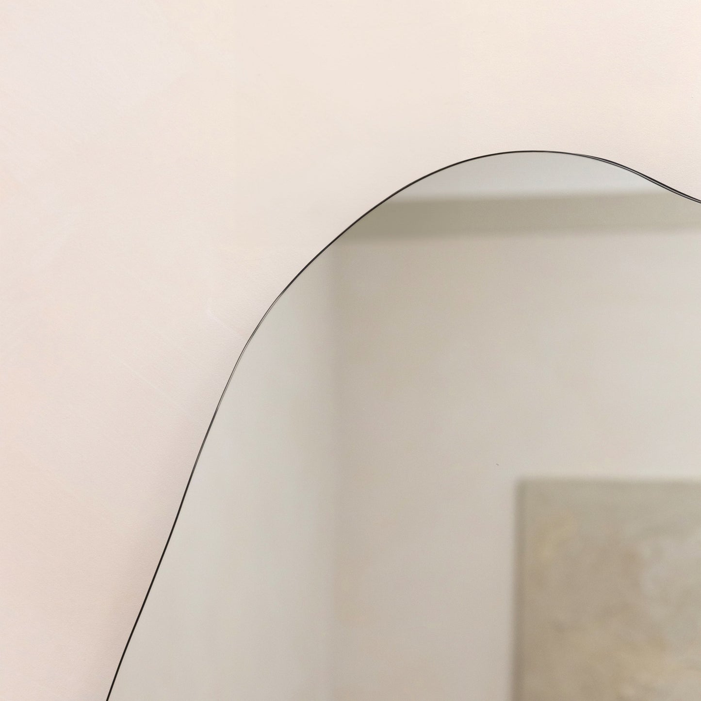 Edge - Specchio Irregolare Senza Cornice Pond 84cm x 64cm