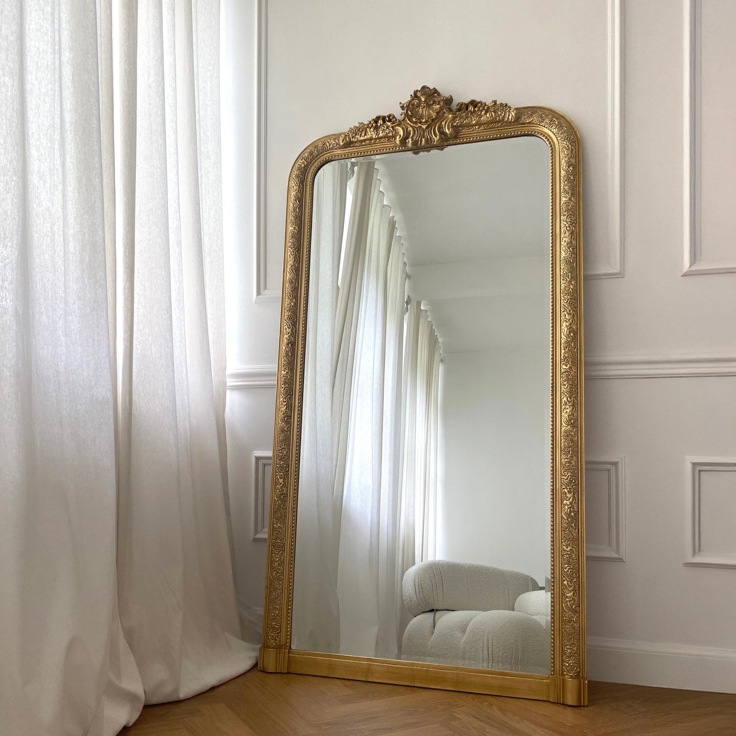 Kensington - Specchio Decorato Oro a Figura Intera 196cm x 100cm