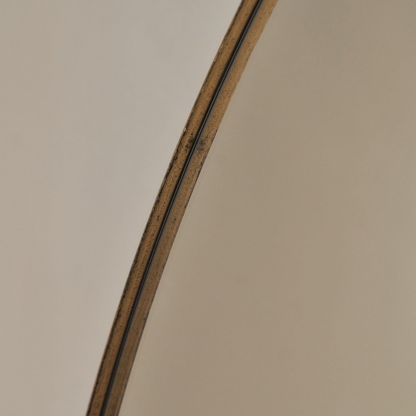 Theo - Specchio da Parete Grande in Metallo Rotondo Oro 120cm x 120cm
