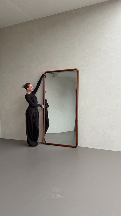 Elin Walnut – Specchio da Terra Rettangolare in Legno Massello 200 x 100 cm