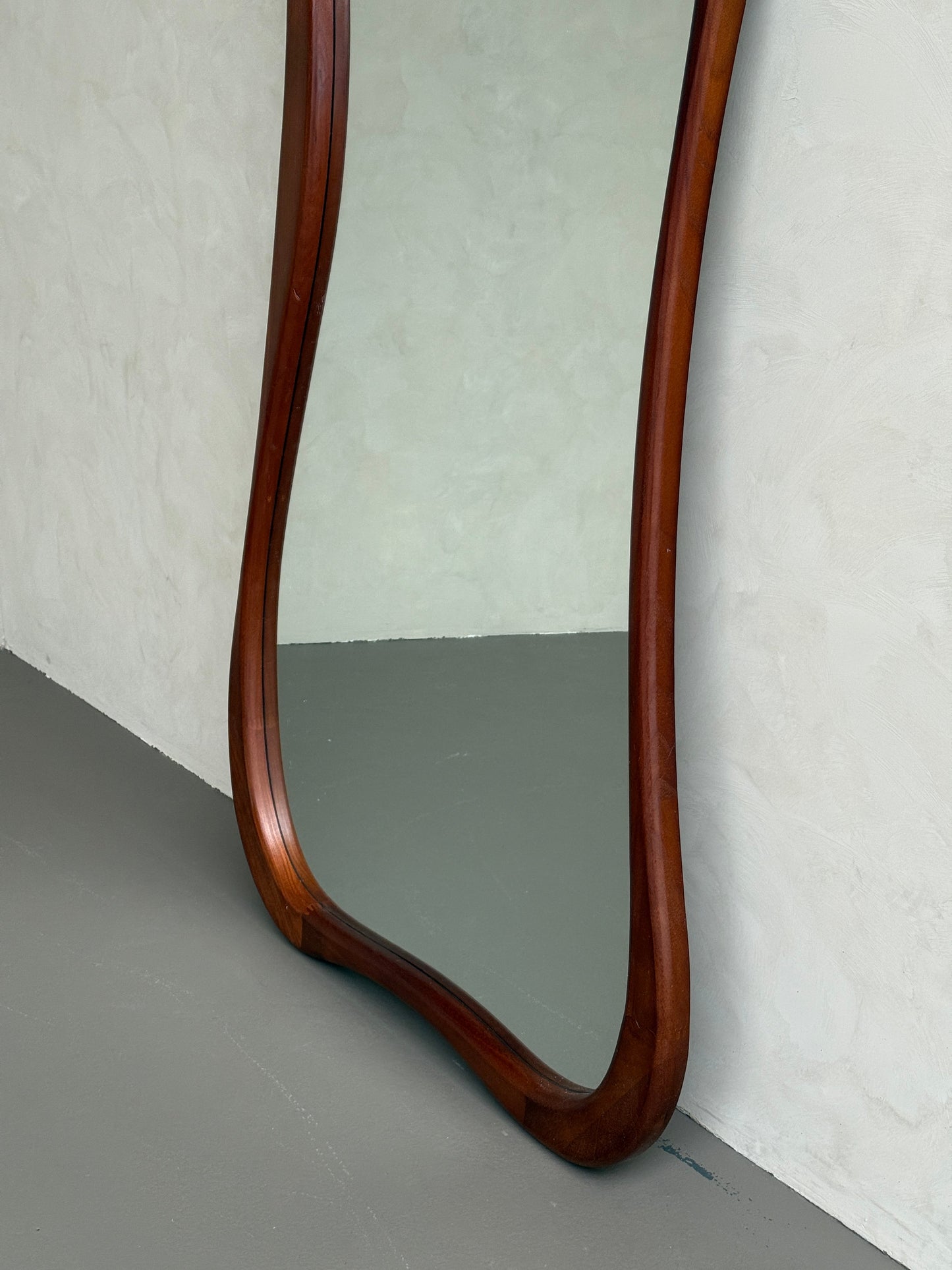 Specchio da Terra Organico in Legno Mira Walnut – 200 x 100 cm