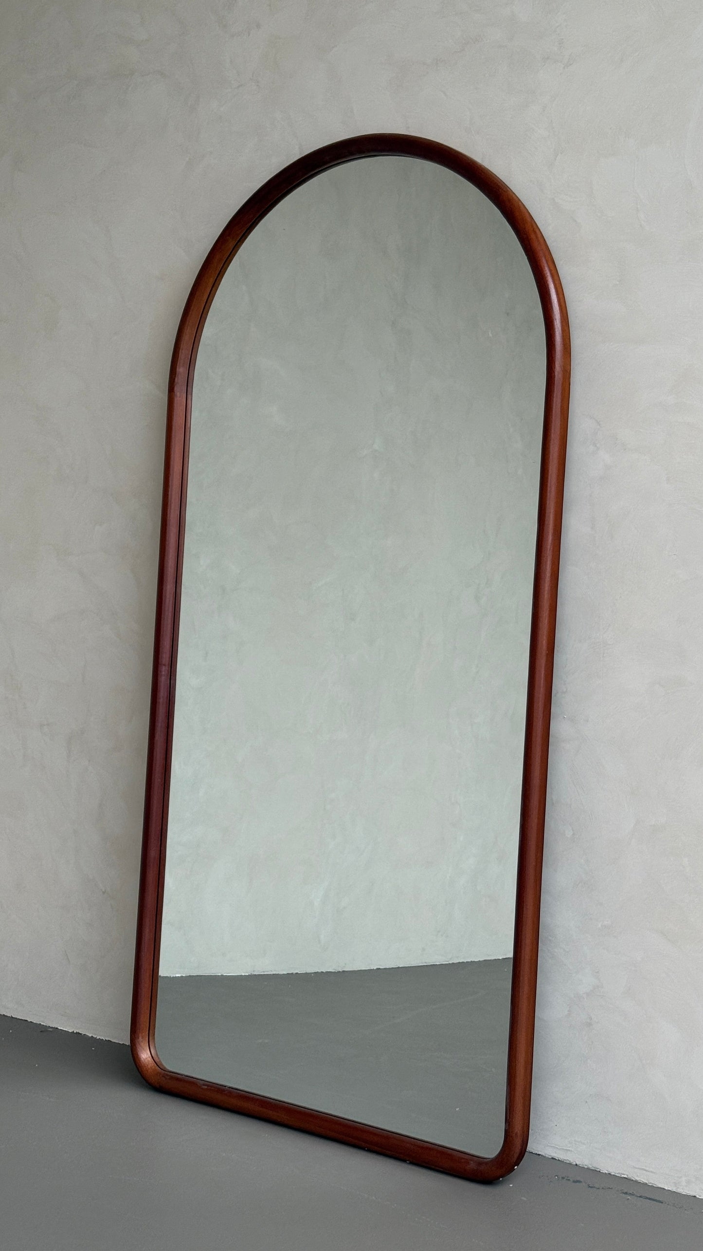 Celine Walnut – Specchio ad Arco in Legno Massello | 200cm x 100cm