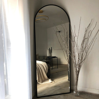 Liberty - Specchio in Metallo ad Arco Nero a Figura Intera 160cm x 60cm