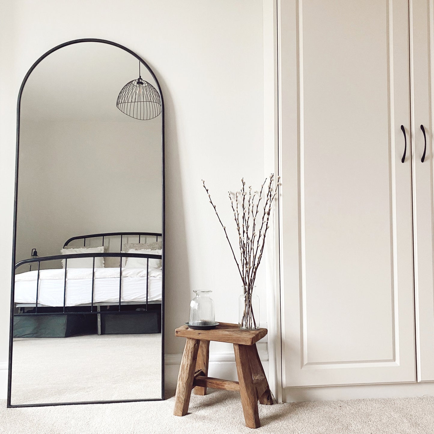 Liberty - Specchio in Metallo ad Arco Nero a Figura Intera 160cm x 60cm
