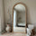 Lilia - Specchio Arcuato in Legno Chiaro a Figura Intera 170cm x 80cm