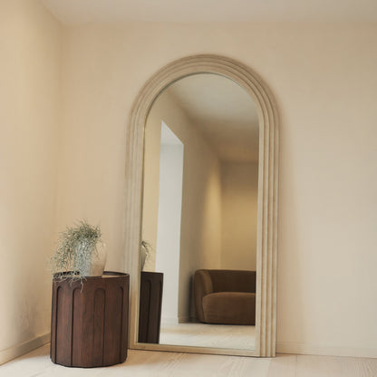 Luciana - Specchio ad Arco in Cemento a Figura Intera 200cm x 100cm