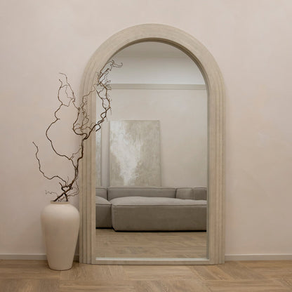 Luciana - Specchio ad Arco in Cemento a Figura Intera 180cm x 110cm
