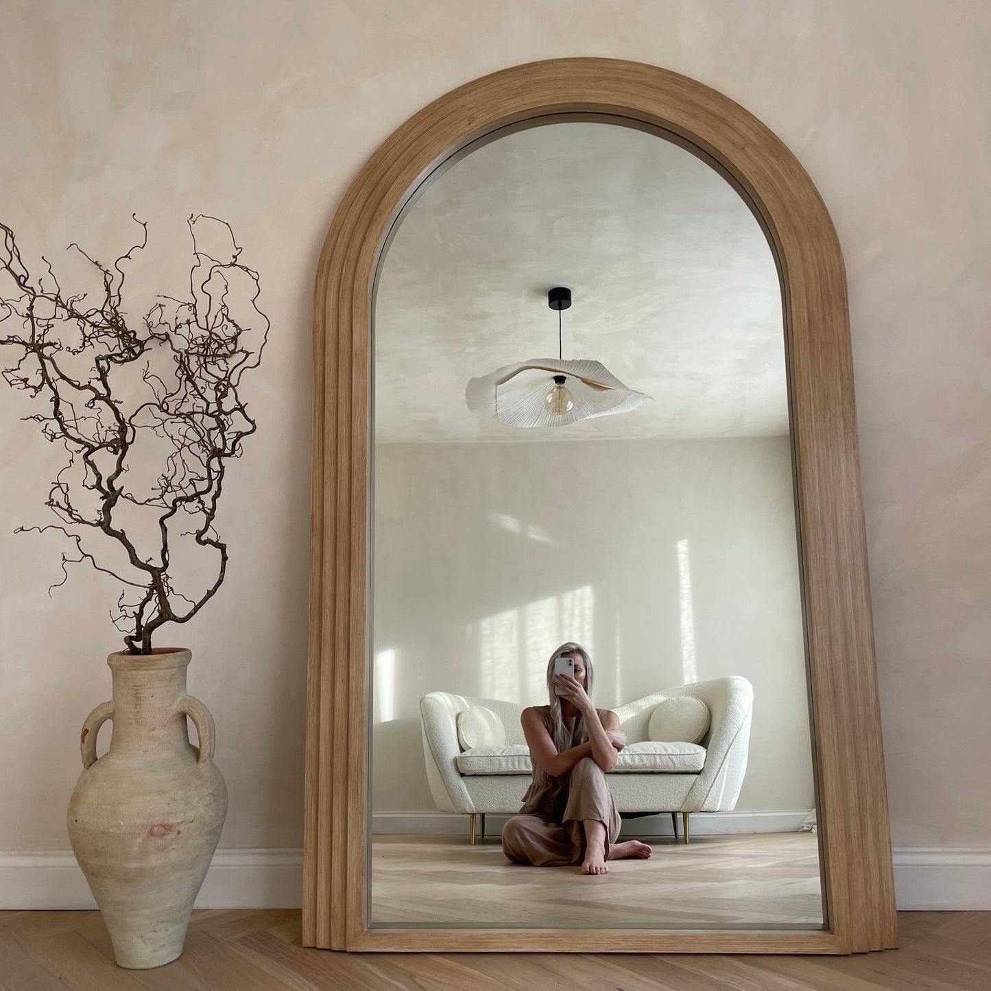 Luciana - Specchio ad Arco in Legno Lavato a Figura Intera 180cm x 110cm