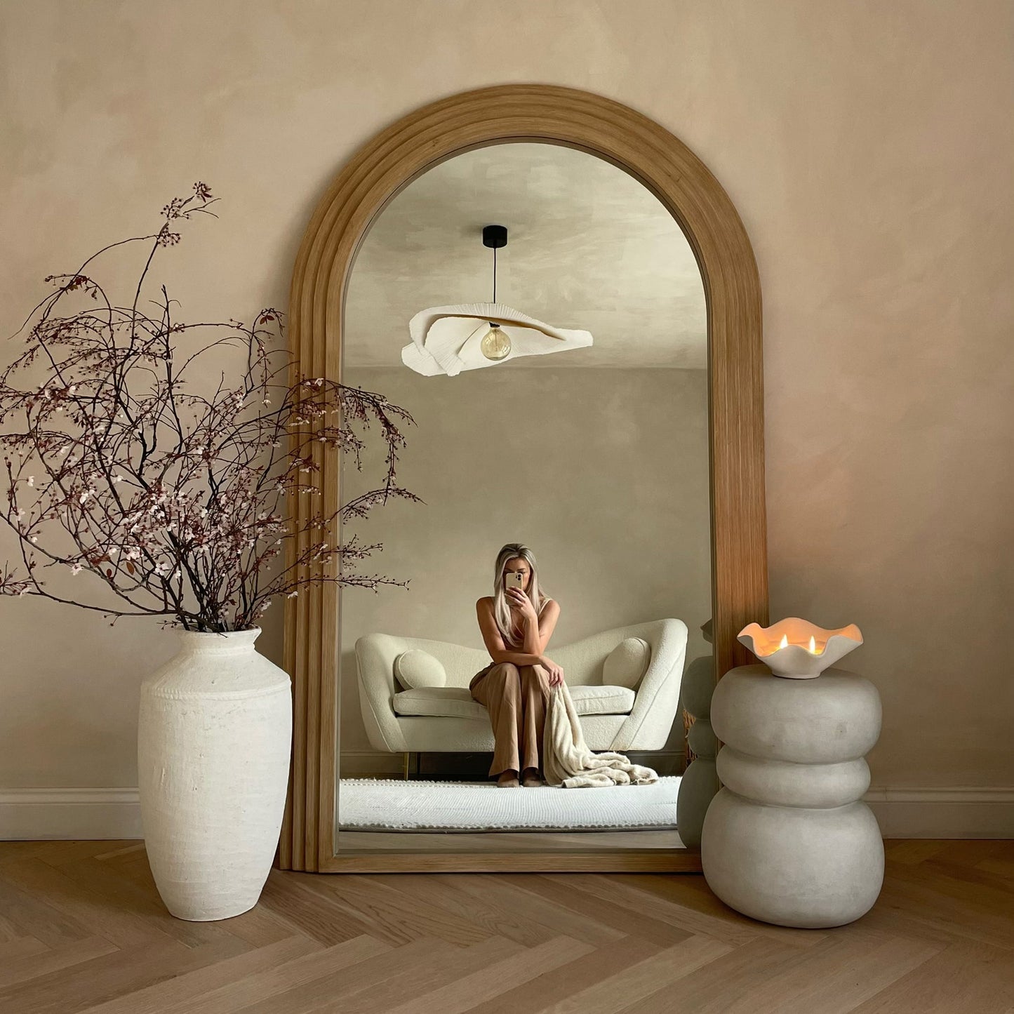 Luciana - Specchio ad Arco in Legno Lavato a Figura Intera 180cm x 110cm