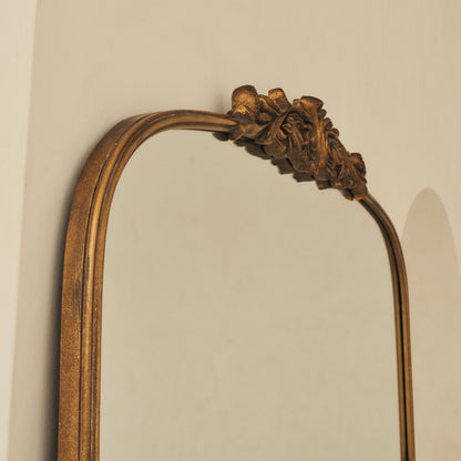 Amelia - Specchio ad Arco in Metallo Oro a Figura Intera 200cm x 120cm