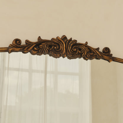 Amelia - Specchio ad Arco in Metallo Oro a Figura Intera 200cm x 120cm