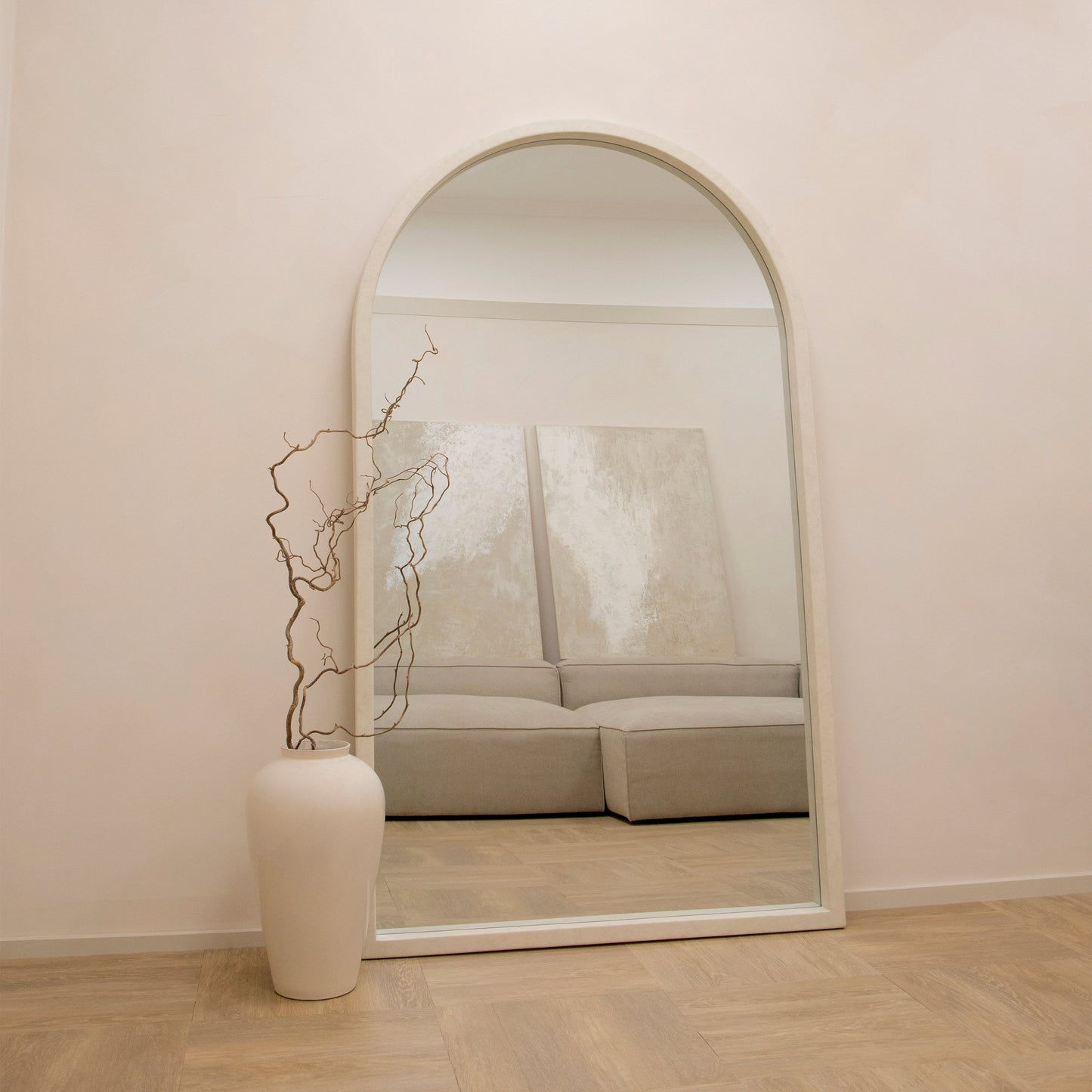 Tamara - Specchio ad Arco in Cemento Grande a Figura Intera 190cm x 110cm