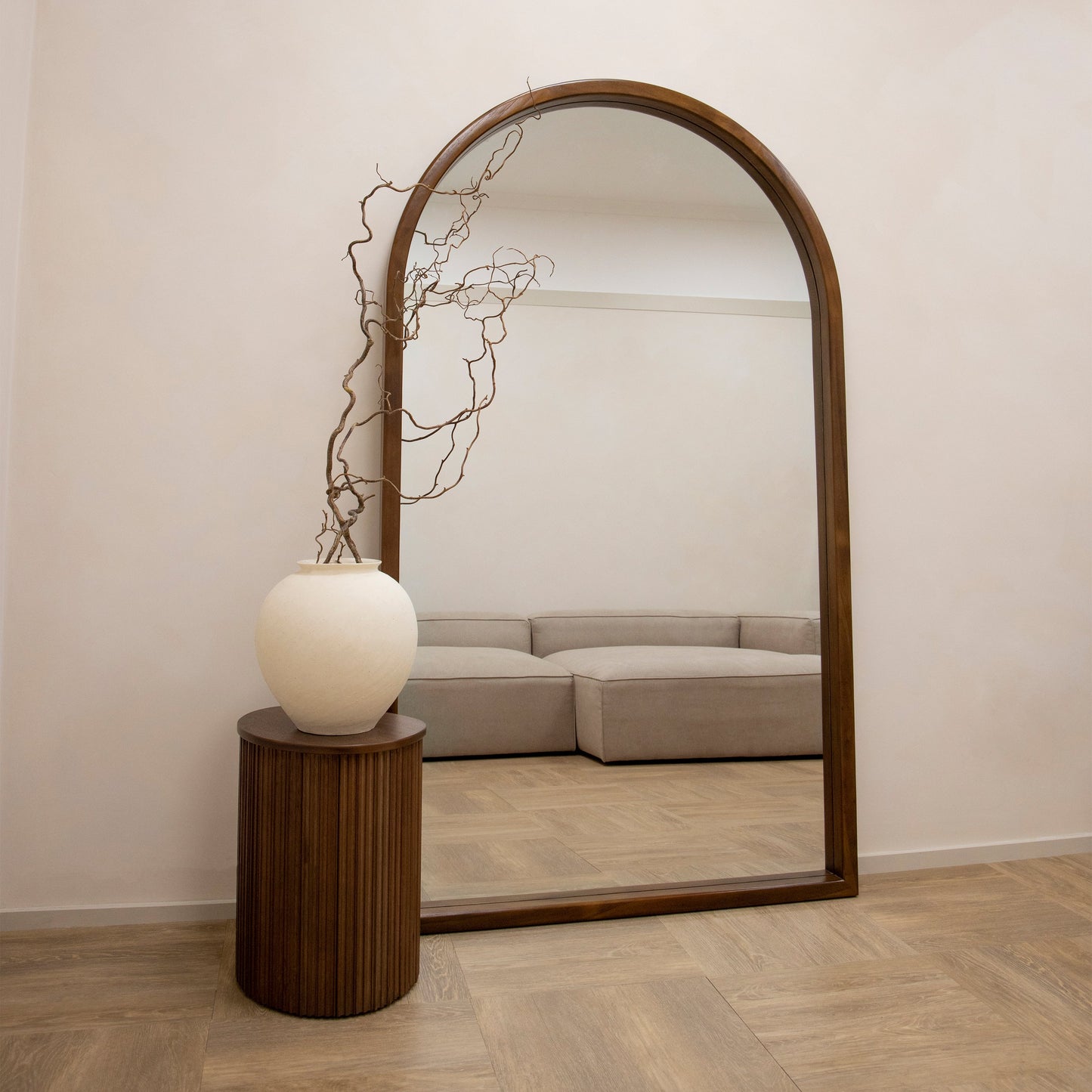 Tamara - Specchio ad Arco Grande a Figura Intera in Noce 190cm x 110cm