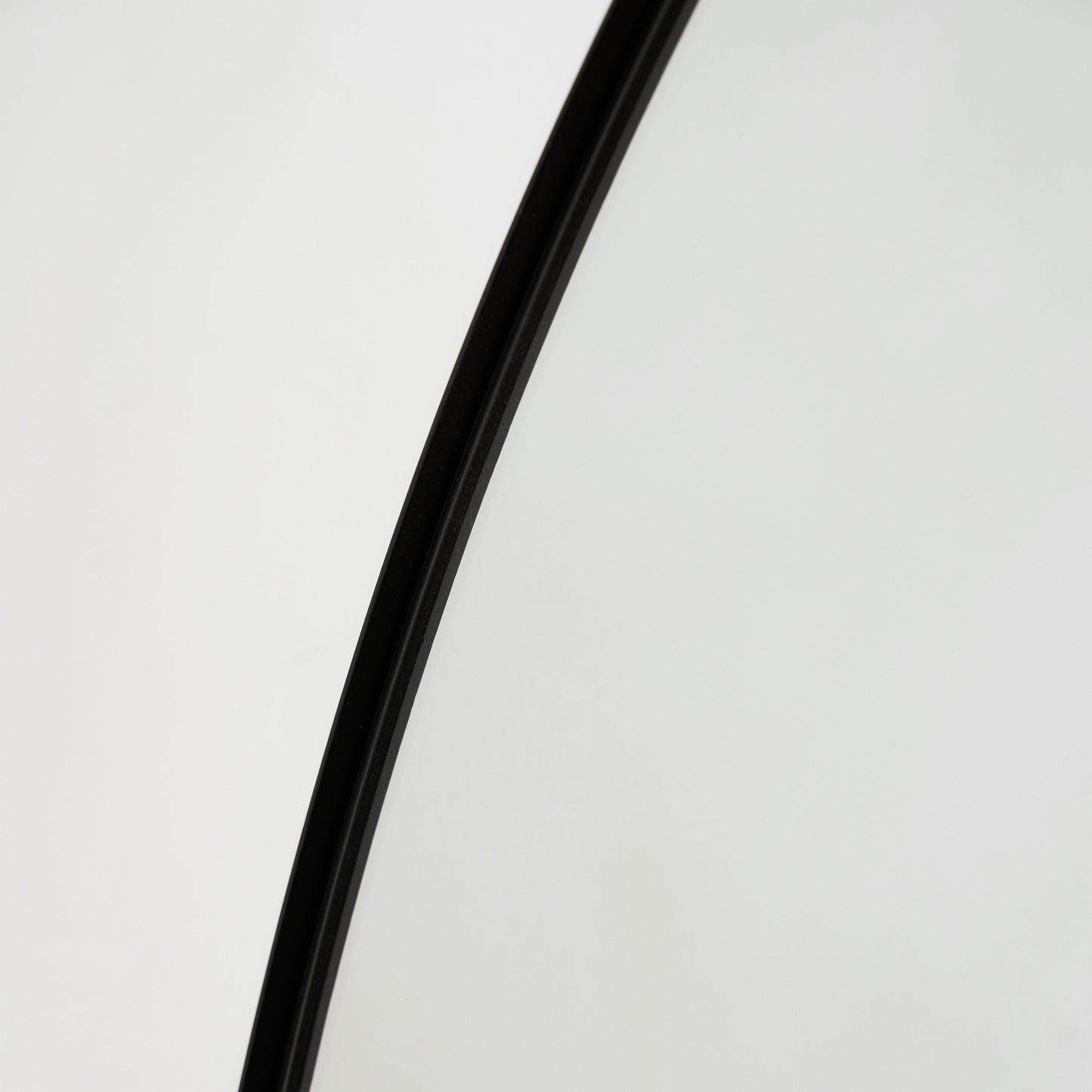 Theo - Specchio da Parete Grande Rotondo in Metallo Nero 120cm x 120cm