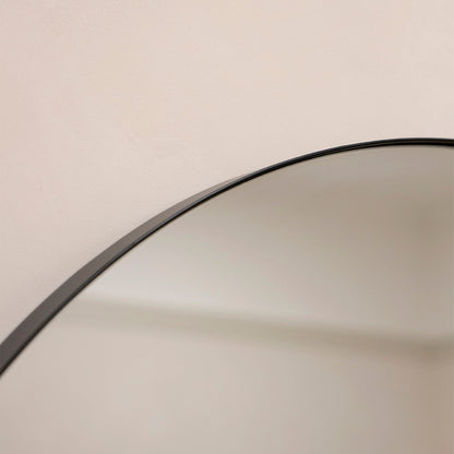 Theo - Specchio Grande in Metallo ad Arco a Figura Intera Nero 180cm x 90cm