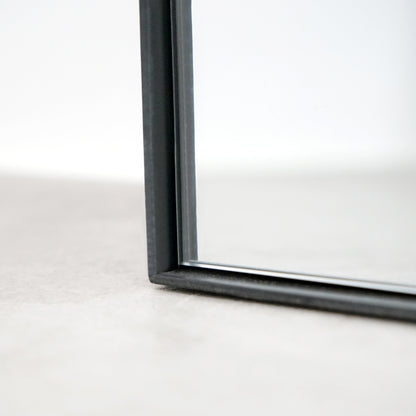 Theo - Specchio Grande in Metallo Curvo Nero Intero 200cm x 120cm