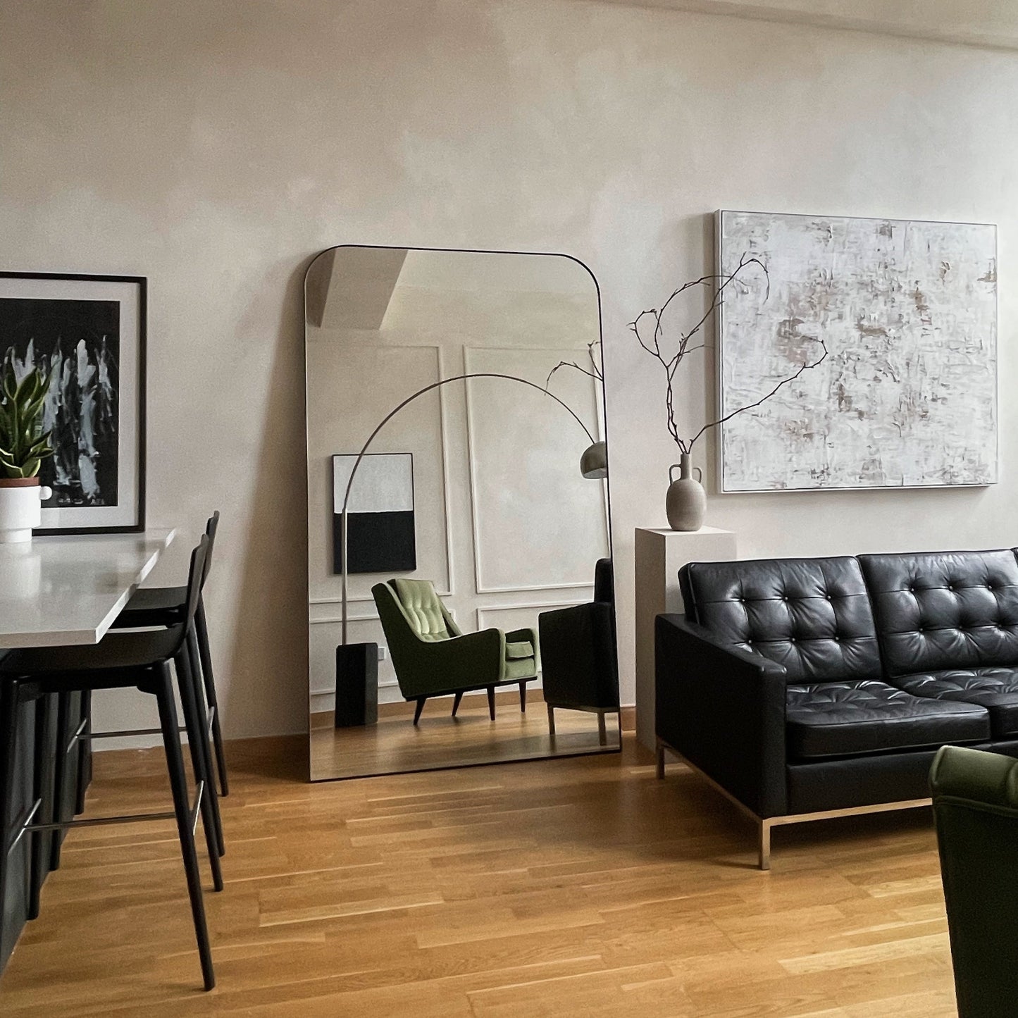 Theo - Specchio Grande in Metallo Curvo Nero Intero 200cm x 120cm