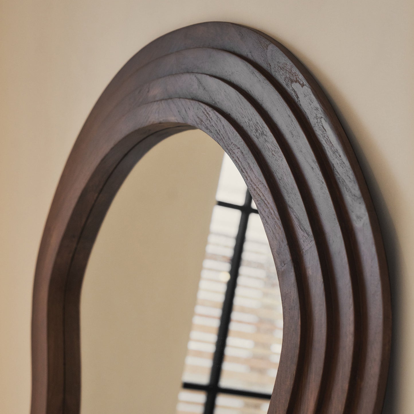 Luciana - Specchio Grande a Onde in Legno Scuro Intero 180cm x 105cm