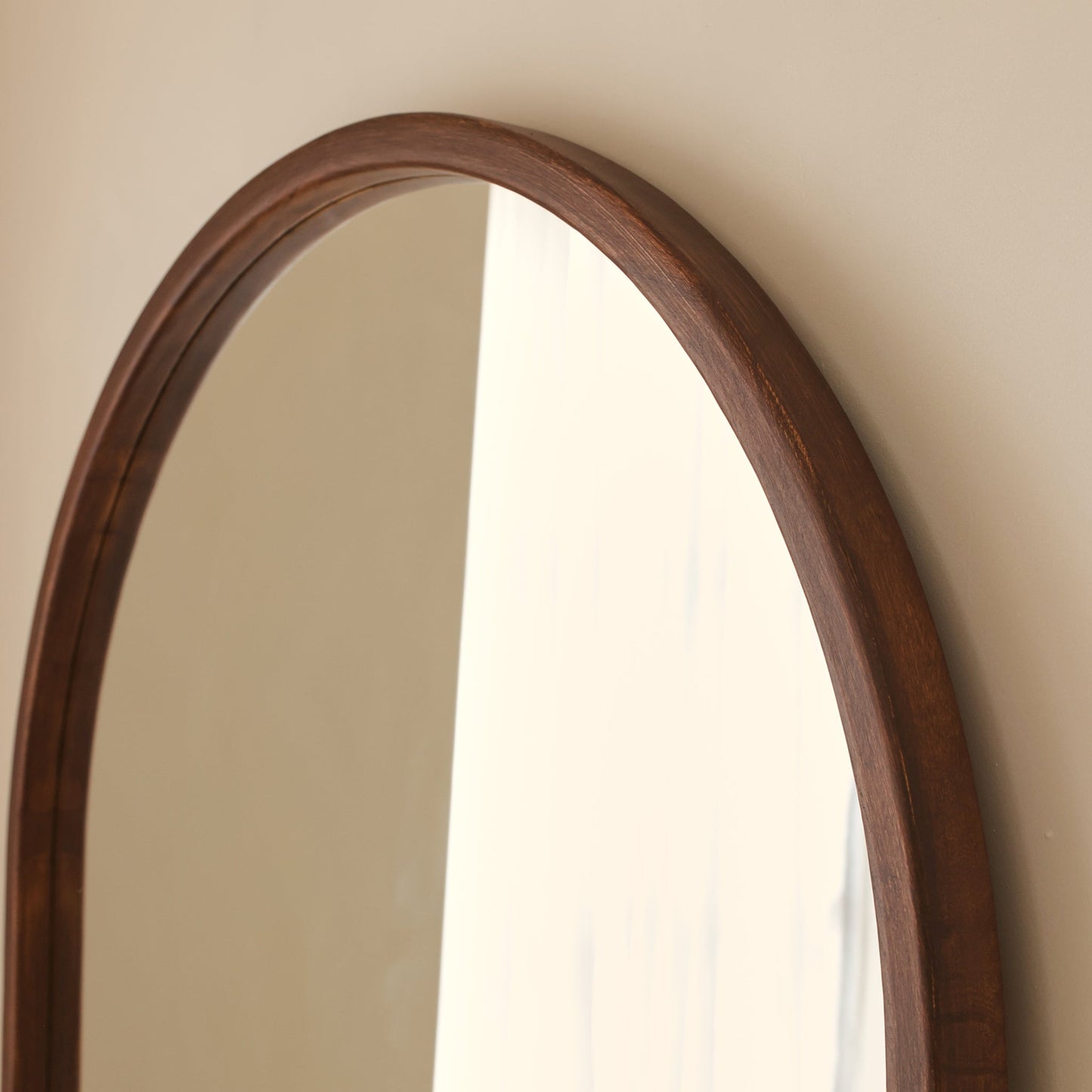 Arden - Specchio ad Arco in Legno Scuro a Figura Intera 175cm x 95cm