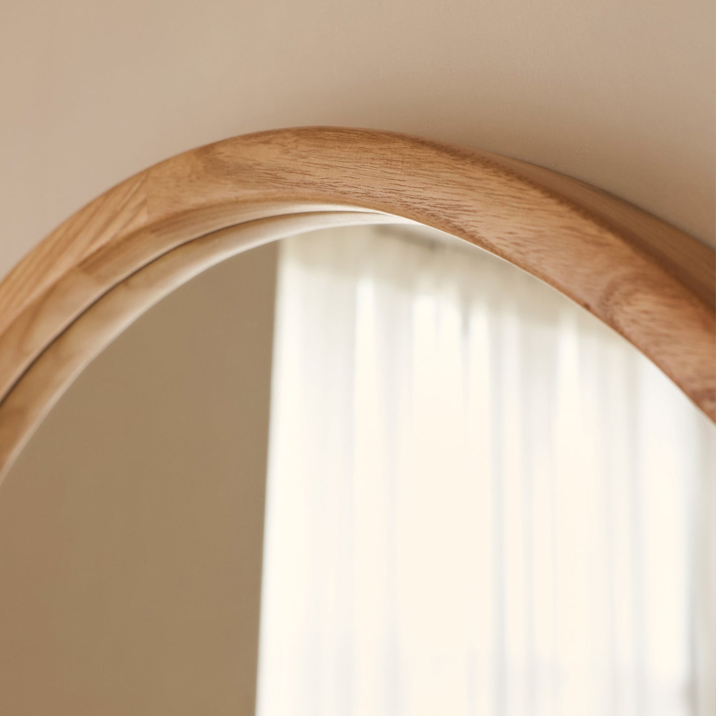 Arden - Specchio Lungo ad Arco in Legno Chiaro 175cm x 95cm