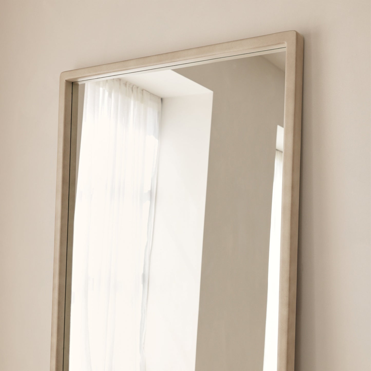 Arden - Specchio Intero in Legno Cemento 180cm x 80cm