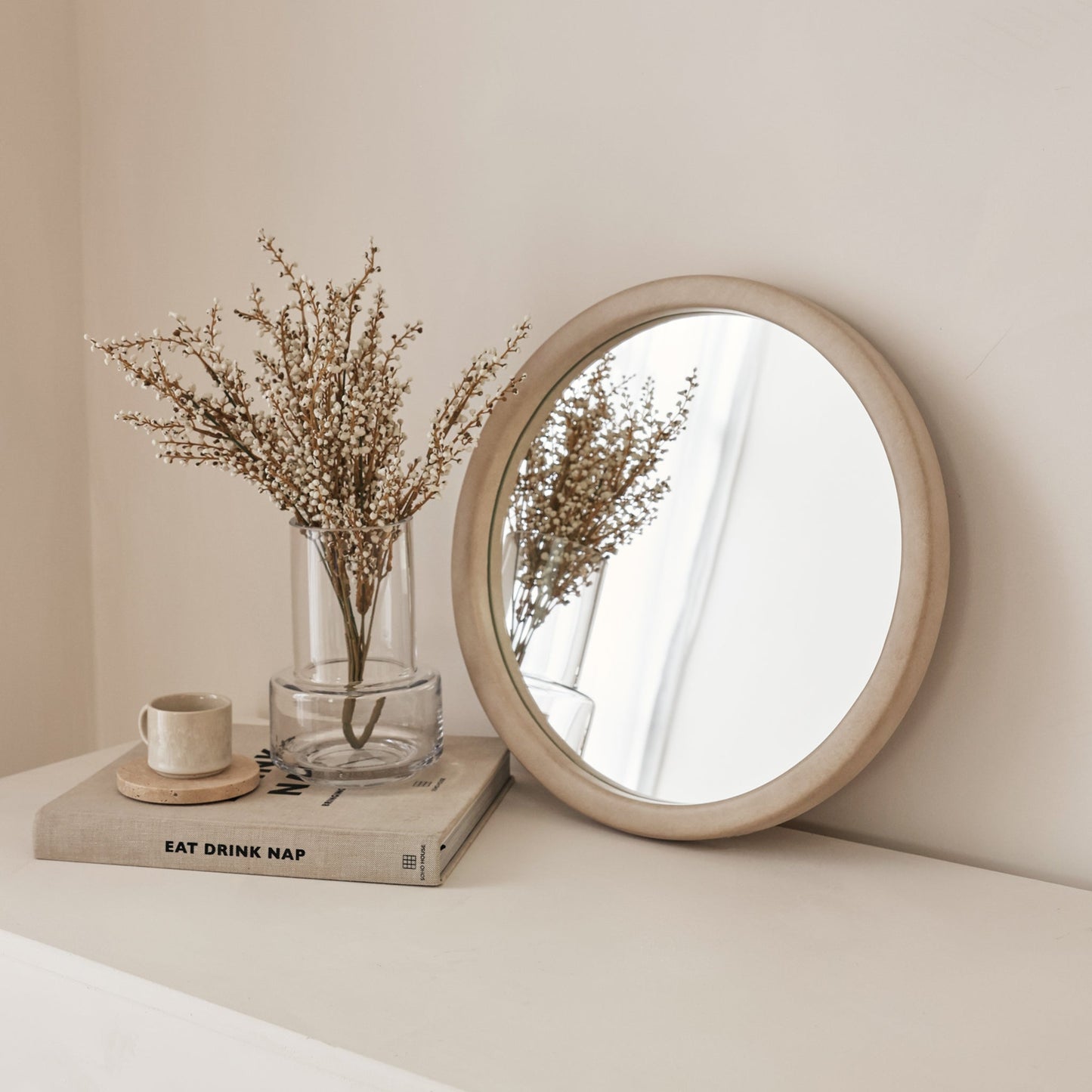 Arden - Specchio da Parete Tondo in Legno Cemento 40cm x 40cm