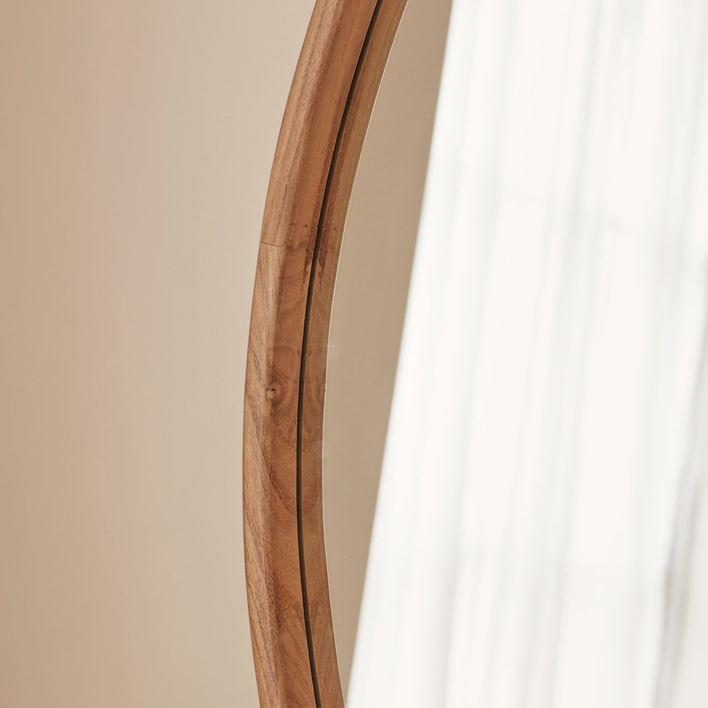 Arden - Specchio da Parete Rotondo in Legno Chiaro Grande 90cm x 90cm
