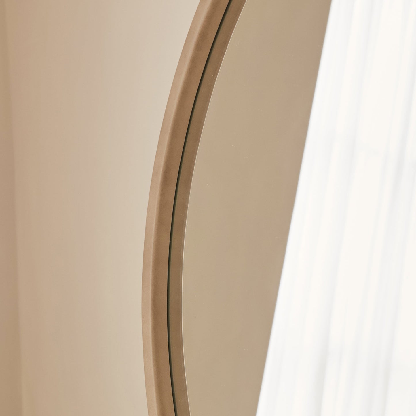 Arden - Specchio da Parete Tondo in Legno Cemento Grande 90cm x 90cm