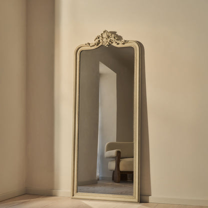 James - Specchio ad Arco a Figura Intera in Cemento 189cm x 80cm