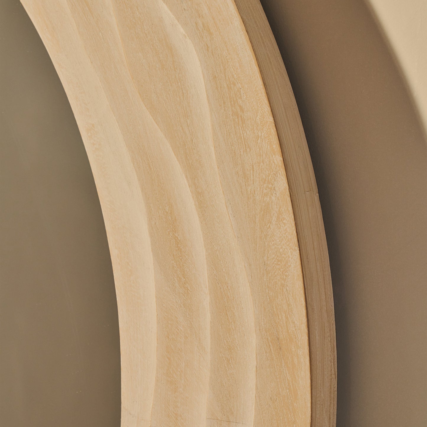 Lucelle - Grande Specchio ad Arco Full Length in Legno Decapato Bianco 180cm x 120cm